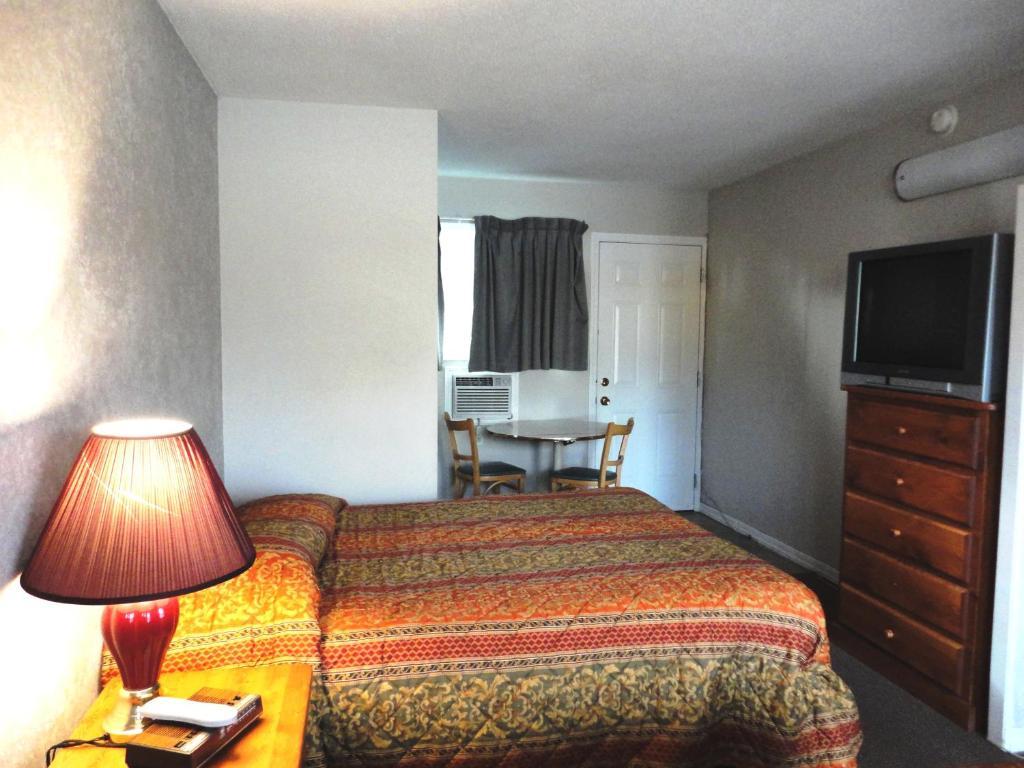 Blue Stream Motel Vernon Chambre photo