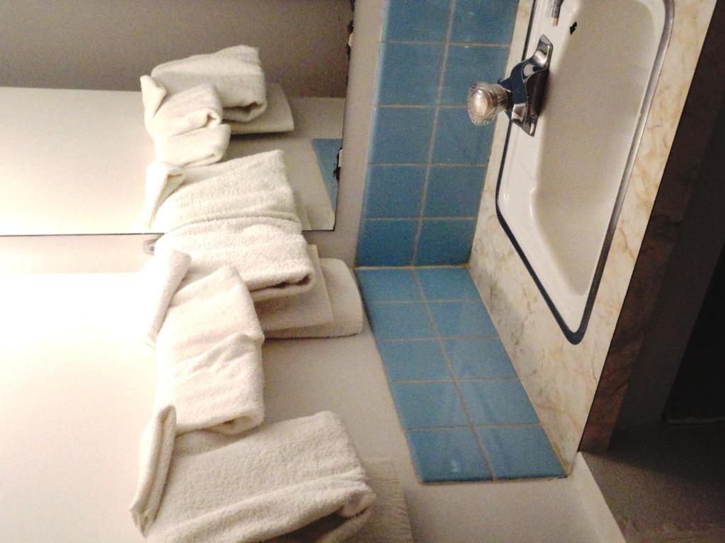 Blue Stream Motel Vernon Chambre photo